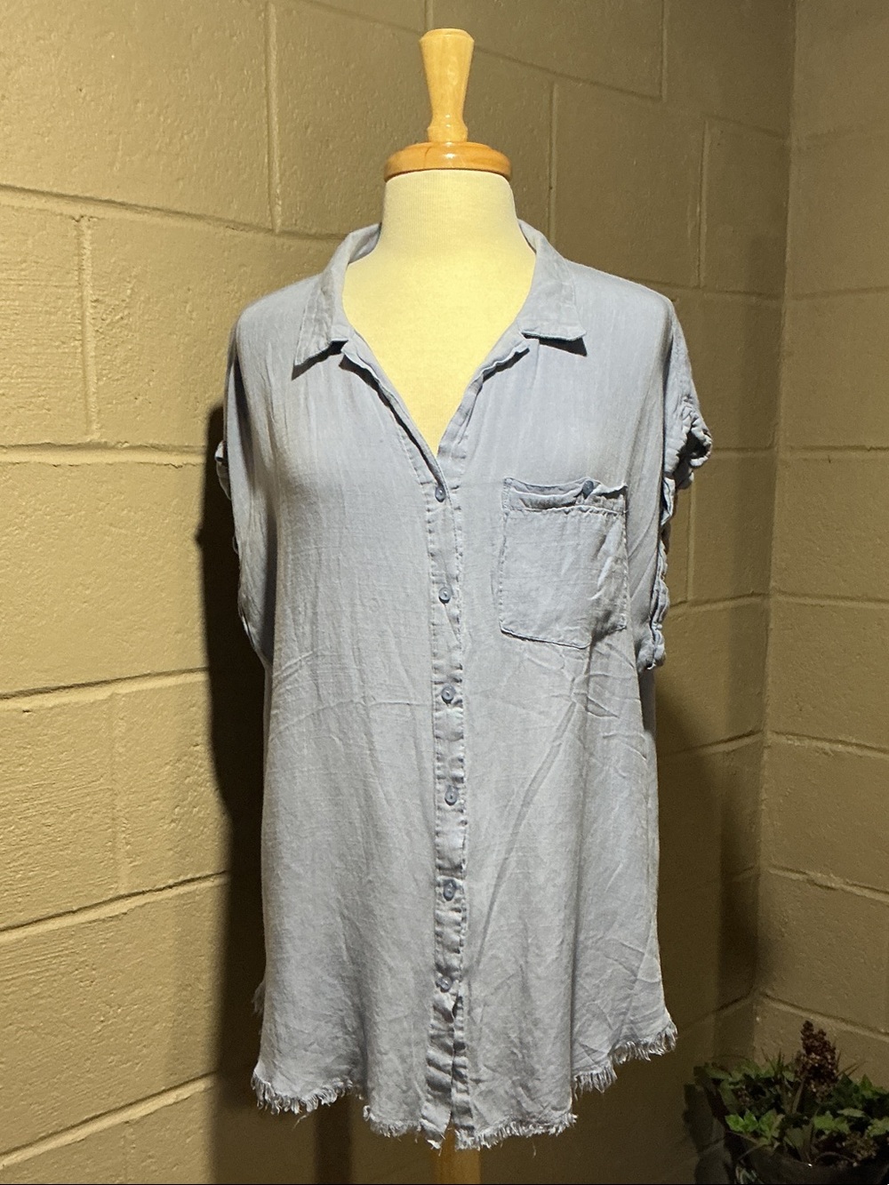Umgee Light Blue Button-Front Tunic with Frayed Hem